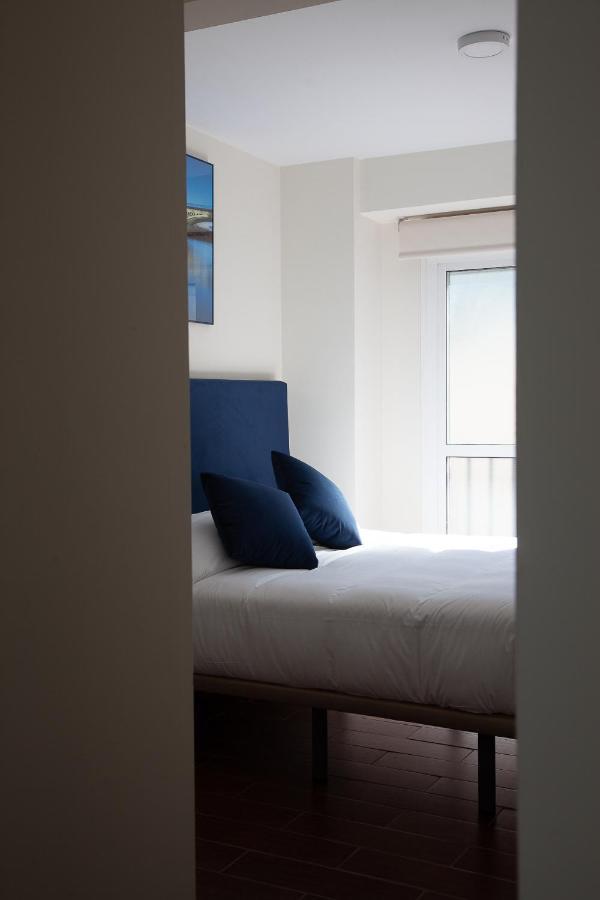 Noches En Triana Hotel Seville Exterior photo